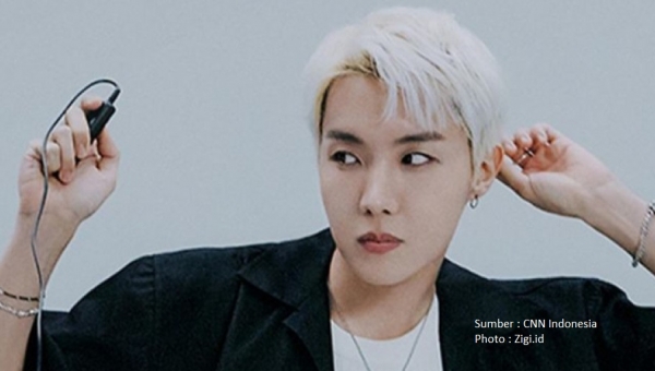 Dipastikan tampil di MAMA Awards 2022/ J-Hope BTS Debut Solo di Layar Kaca